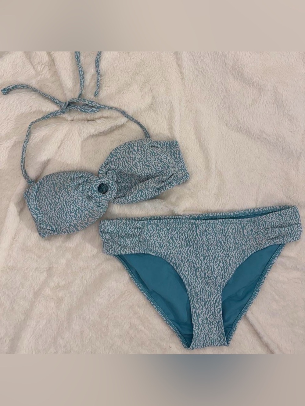 blue and white speckled bikini set
size M